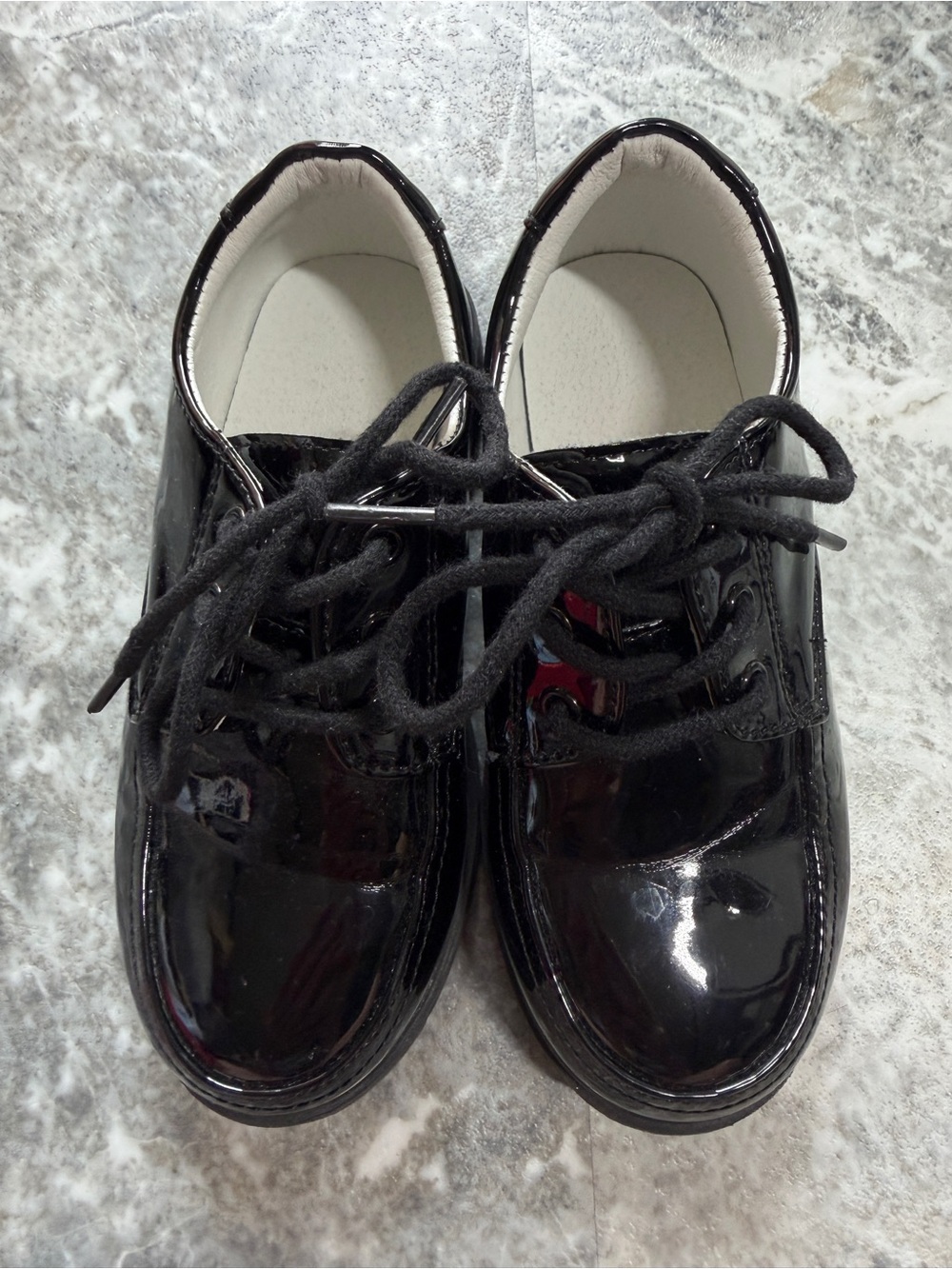 SHEIN Black Patent Lace-Up Kids Dress Shoes